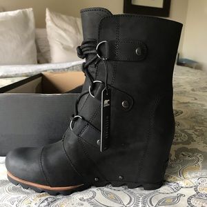BRAND NEW Sorel Boots